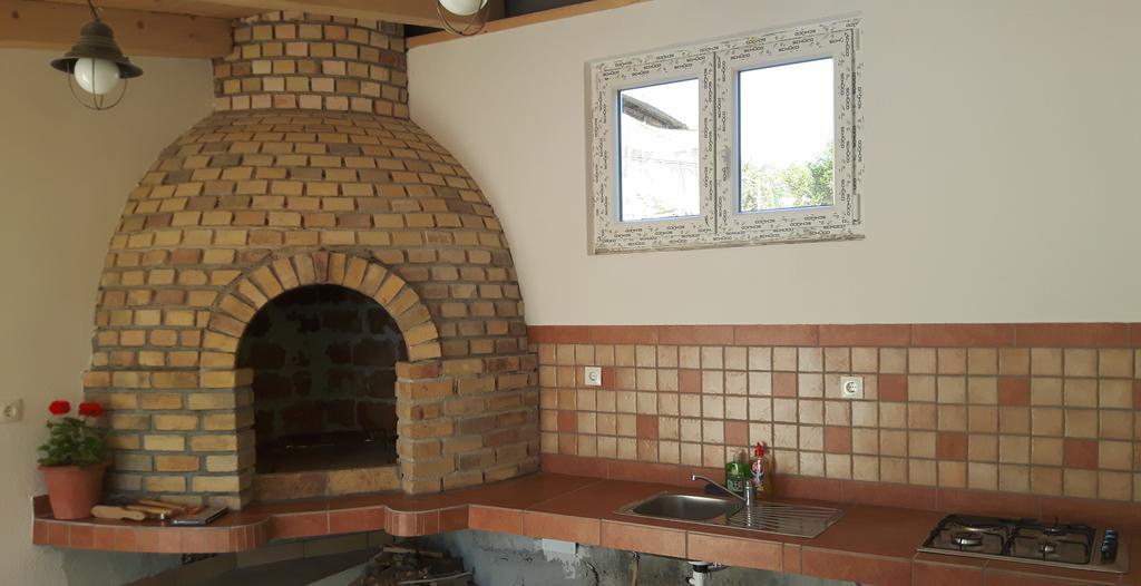 Apartment Josipa Zaton  Екстериор снимка
